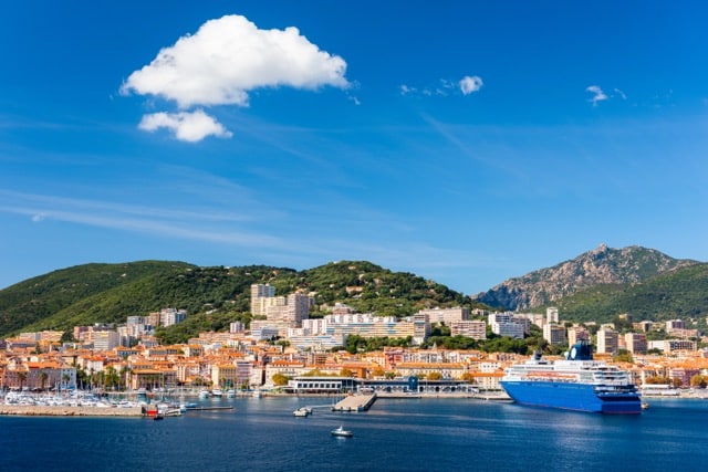 Rénovation énergétique des locaux professionnels en corse : ce que les dirigeants de pme doivent savoir